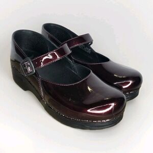Dansko Marcelle Clogs Mary Jane Sz 38 Us 7 Plum Black Cherry Patent Leather
